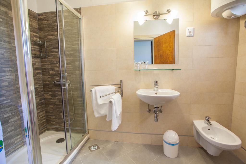 Apartman Petra Cres Exterior foto